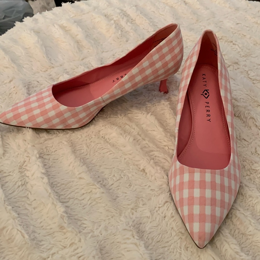 Katy Perry pink and white gingham kitten heels size 10